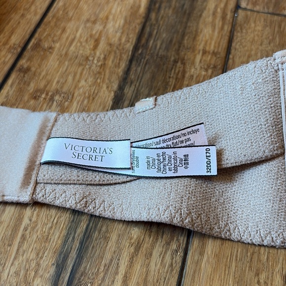 Victoria’ Secret Body By Victoria 32DD Lined Strapless Beige - Picture 5 of 8